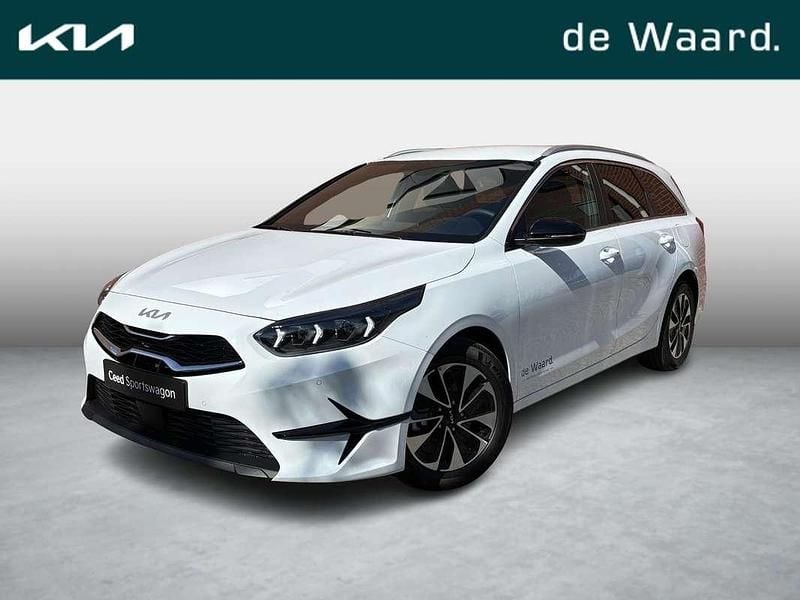 Wit Gebruikt 2025 Kia Ceed Sportswagon Premium Stationwagen | € 31.950 (Iets duurder) - Afbeelding 1/4