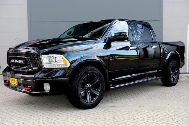 Zwart Gebruikt 2014 Dodge Ram Pickup | € 25.900 (Duur) - Afbeelding 1/4