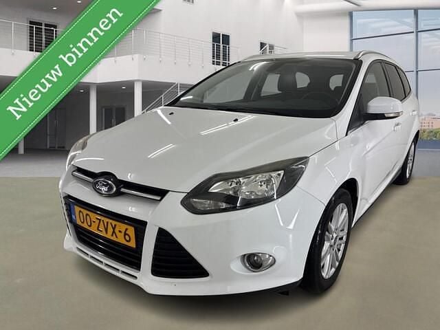 Wit Occasion 2013 Ford Focus Titanium Stationwagen | € 3.395 (Goede deal) - Afbeelding 1/4