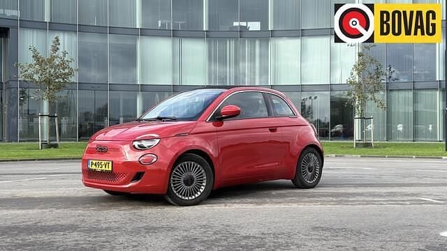 Rood Gebruikt 2022 Fiat 500C Red Cabriolet | € 21.880 (Eerlijke prijs) - Afbeelding 1/4