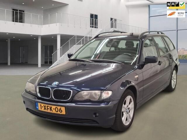 Blauw Gebruikt 2003 BMW 316 Stationwagen | € 1.450 (Eerlijke prijs) - Afbeelding 1/4