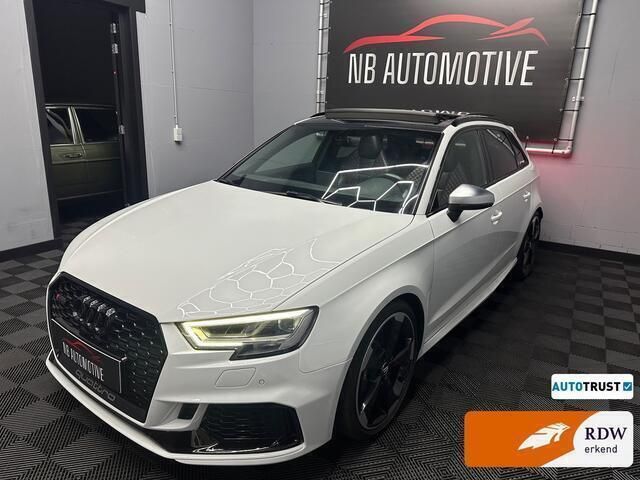 Wit Gebruikt 2019 Audi RS3 Hatchback | € 42.950 - Afbeelding 1/4