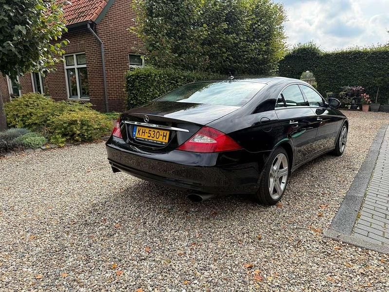Zwart Gebruikt 2007 Mercedes CLS350 Coupé | € 7.000 (Eerlijke prijs) - Afbeelding 1/4