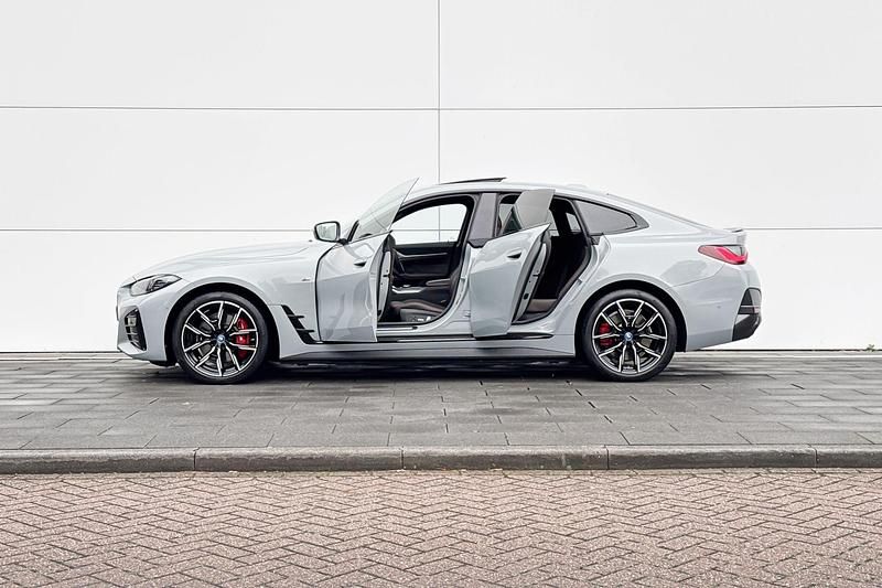 Occasion BMW i4 Executive 11 kW (15 PK) 2023 Grijs Sedan