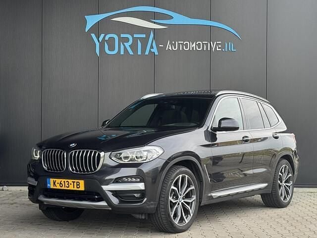 Grijs Occasion 2020 BMW X3 Executive SUV | € 27.950 (Super prijs) - Afbeelding 1/4