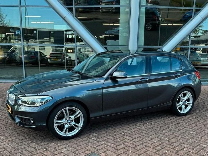 Occasion BMW 125 218 PK (160 kW) 2015 Grijs Hatchback