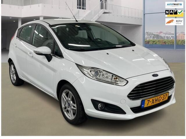 Occasion Ford Fiesta Titanium 101 PK (74 kW) 2014 Wit Hatchback