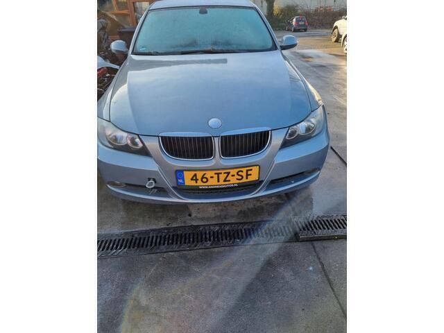 Grijs Gebruikt 2007 BMW 320 Sedan | € 1.300 (Goede deal) - Afbeelding 1/4