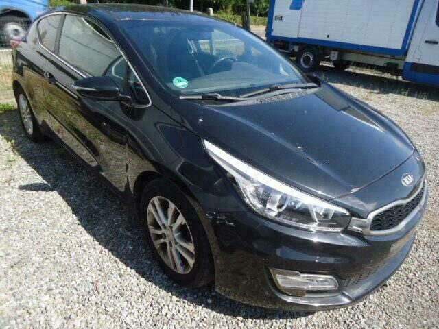 Occasion Kia Ceed 120 PK (88 kW) 2013 Zwart Hatchback
