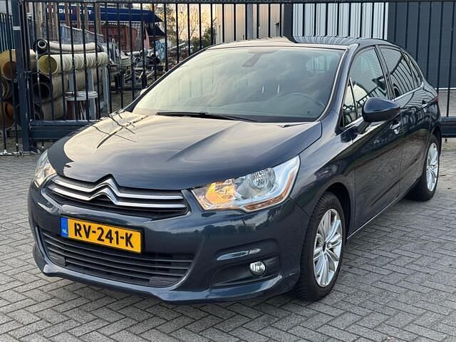 Blauw Gebruikt 2014 Citroën C4 Business Class Hatchback | € 4.650 (Eerlijke prijs) - Afbeelding 1/4