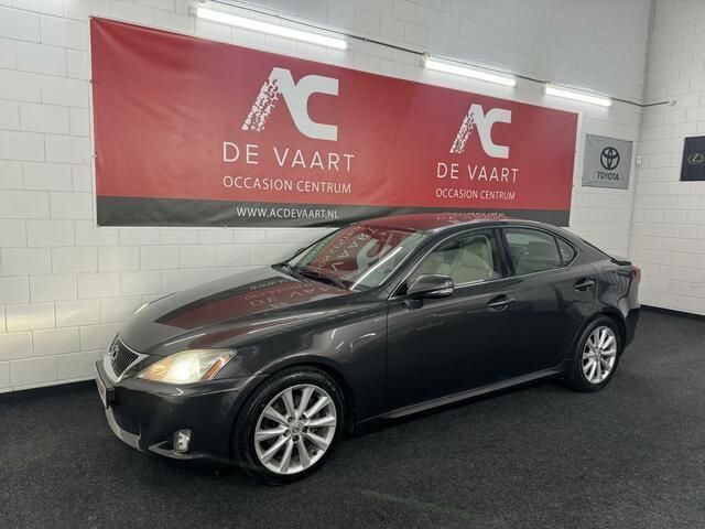 Bruin Gebruikt 2009 Lexus IS250 Executive Line Sedan | € 13.250 (Super prijs) - Afbeelding 1/4