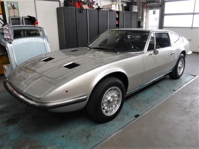 Overige Gebruikt 1973 Maserati Indy Sedan | € 82.500 - Afbeelding 1/4