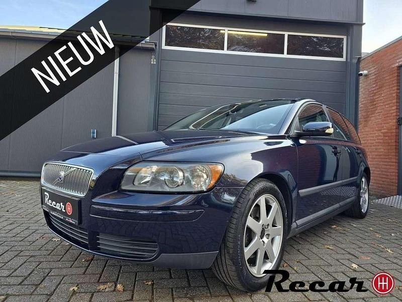 Blauw Gebruikt 2005 Volvo V50 Stationwagen | € 1.495 (Goede deal) - Afbeelding 1/4