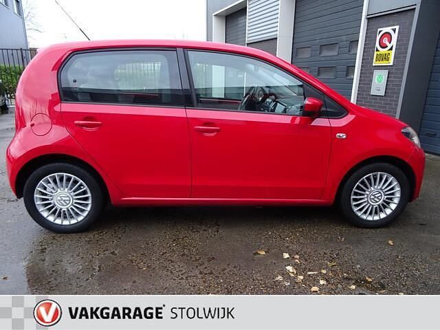Occasion VW up! high up! 60 PK (44 kW) 2013 Rood Hatchback