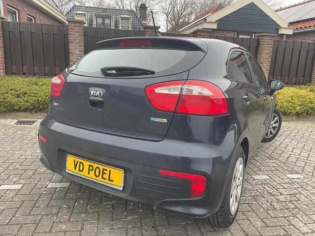 Occasion Kia Rio 86 PK (63 kW) 2016 Blauw (metallic) Hatchback
