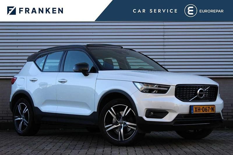 Wit Occasion 2019 Volvo XC40 R-Design SUV | € 28.800 (Goede deal) - Afbeelding 1/4