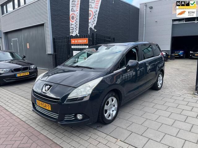 Grijs Gebruikt 2011 Peugeot 5008 MPV | € 3.499 (Goede deal) - Afbeelding 1/4
