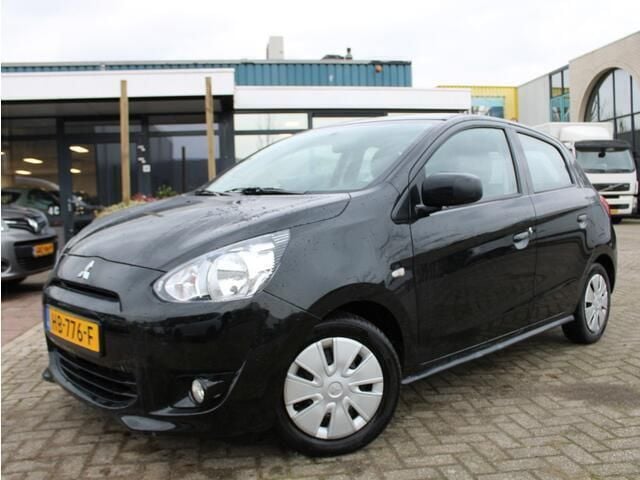 Zwart Gebruikt 2014 Mitsubishi Space Star Hatchback | € 5.950 (Goede deal) - Afbeelding 1/4