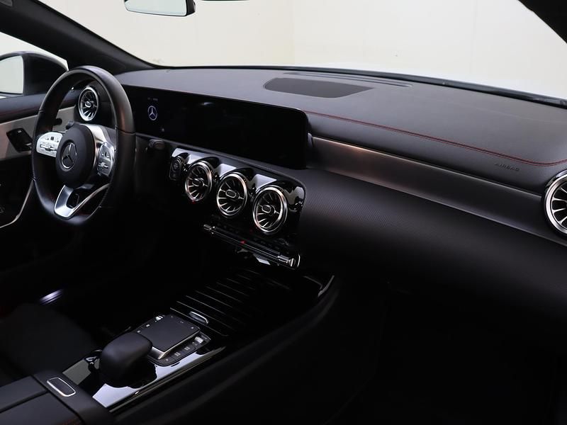 Occasion Mercedes CLA180 Shooting Brake Business 136 PK (100 kW) 2021 Wit Stationwagen