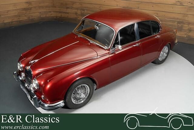Rood Gebruikt 1964 Jaguar MK II Sedan | € 39.950 - Afbeelding 1/4