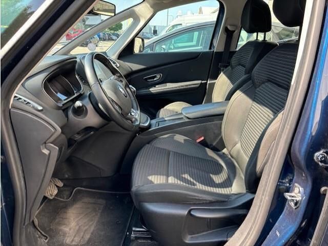 Occasion Renault Scénic IV 140 PK (102 kW) 2018 Blauw, metallic lak MPV