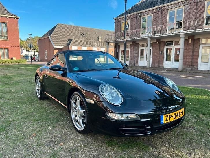 Gebruikt 2005 Porsche 911 Carrera Chrono Cabriolet | € 37.995 (Goede deal) - Afbeelding 1/4