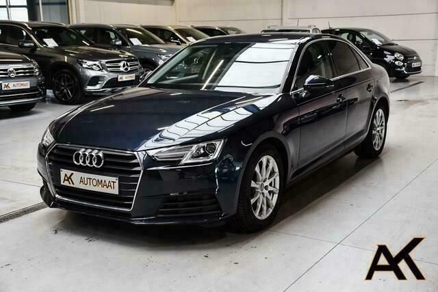 Blauw Gebruikt 2018 Audi A4 Design Sedan | € 25.400 (Eerlijke prijs) - Afbeelding 1/4