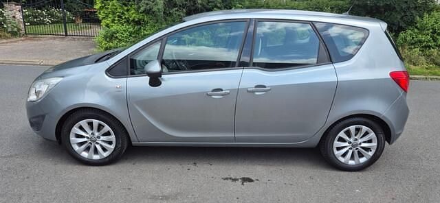 Grijs Gebruikt 2013 Opel Meriva Business MPV | € 5.950 (Eerlijke prijs) - Afbeelding 1/4