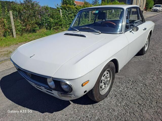 Zwart Gebruikt 1975 Lancia Fulvia S Coupé | € 17.500 - Afbeelding 1/4