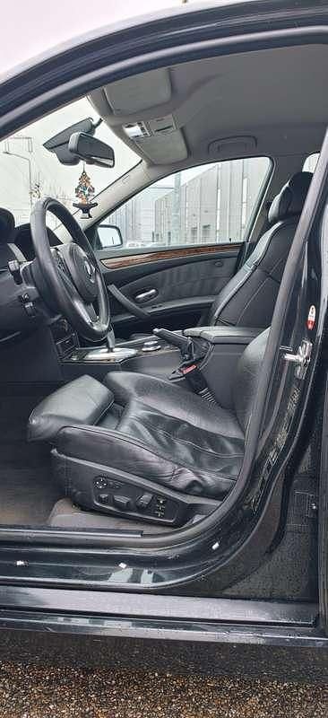 Occasion BMW 530 235 PK (172 kW) 2007 Zwart Sedan