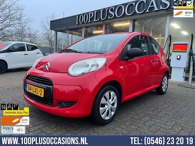 Rood Occasion 2010 Citroën C1 Hatchback | € 1.795 (Goede deal) - Afbeelding 1/4