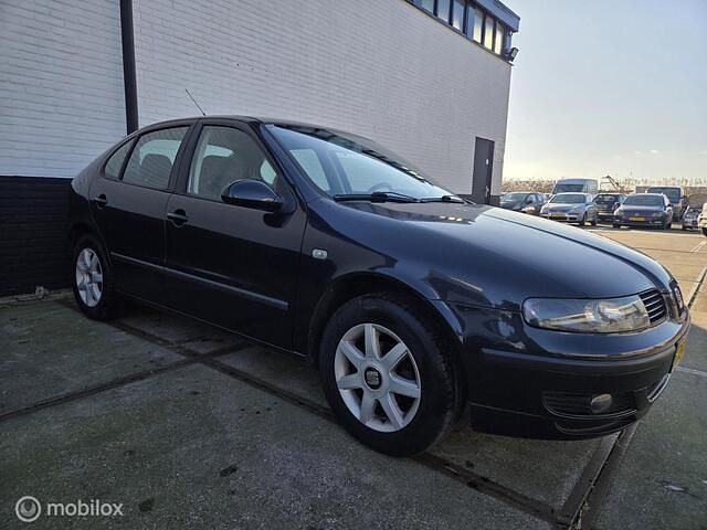 Occasion Seat Leon Sport 105 PK (77 kW) 2003 Zwart Hatchback