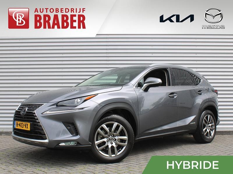 Grijs Occasion 2020 Lexus NX300h Sport Line SUV | € 37.495 (Iets duurder) - Afbeelding 1/4