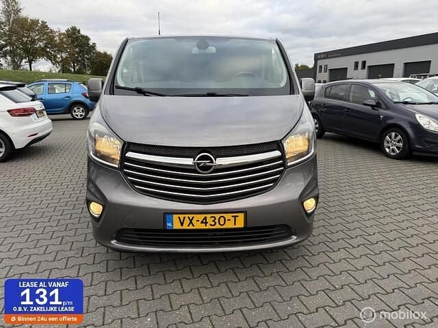 Grijs Gebruikt 2016 Opel Vivaro Sport Van | € 7.950 (Eerlijke prijs) - Afbeelding 1/4