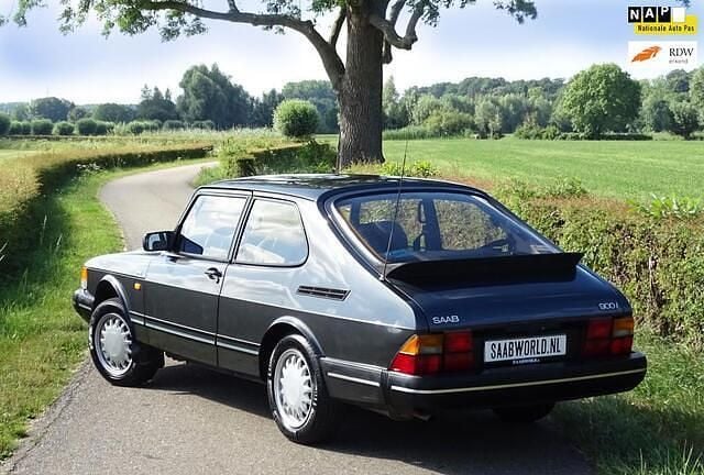 Occasion Saab 900 118 PK (86 kW) 1988 Grijs Hatchback