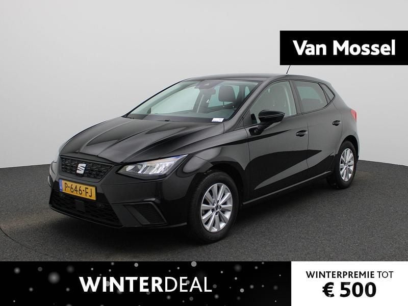 Zwart Gebruikt 2022 Seat Ibiza Business Hatchback | € 16.400 (Eerlijke prijs) - Afbeelding 1/4