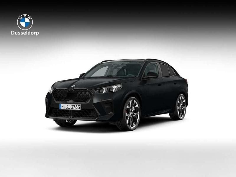 Zwart Nieuw 2025 BMW X2 SUV | € 75.634 (Iets duurder) - Afbeelding 1/4
