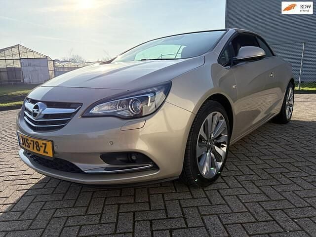 Occasion Opel Cascada Cosmo 140 PK (102 kW) 2014 Bruin (metallic) Cabriolet