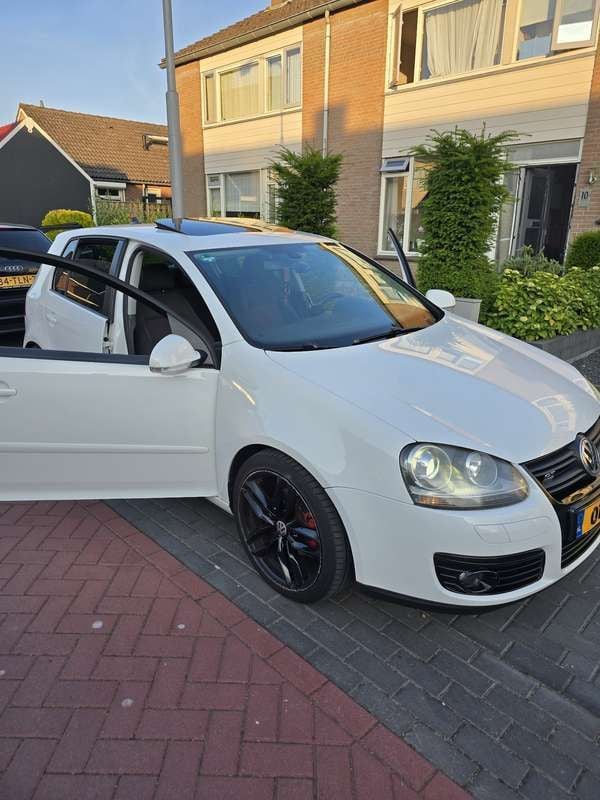 Afbeelding 2/4