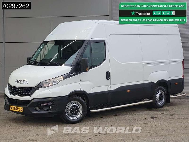 Wit Gebruikt 2021 Iveco Daily Van | € 20.800 (Goede deal) - Afbeelding 1/3