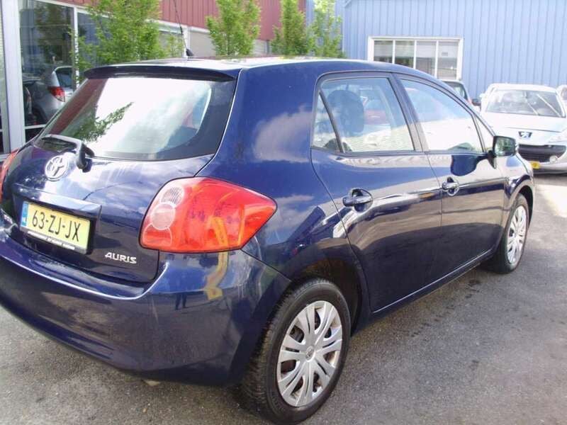 Occasion Toyota Auris Sol 97 PK (71 kW) 2008 Blauw, metallic lak Hatchback