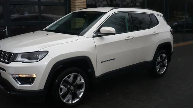 Wit Gebruikt 2018 Jeep Compass SUV | € 23.800 (Eerlijke prijs) - Afbeelding 1/4