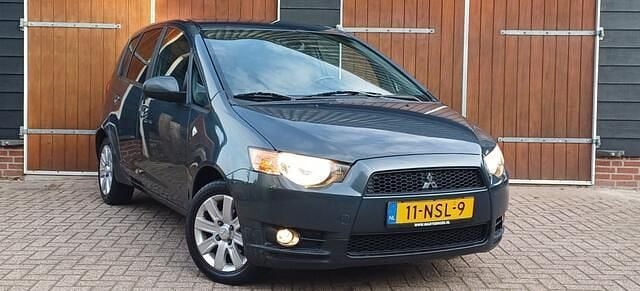 Grijs Gebruikt 2010 Mitsubishi Colt Edition Hatchback | € 2.450 (Goede deal) - Afbeelding 1/4