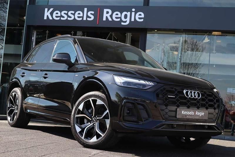 Zwart, metallic lak Gebruikt 2022 Audi Q5 S-Line SUV | € 45.950 (Goede deal) - Afbeelding 1/4