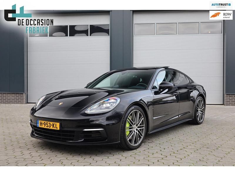 Zwart Occasion 2019 Porsche Panamera Hatchback | € 62.890 (Super prijs) - Afbeelding 1/4