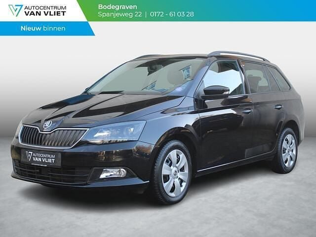 Black magic mica (zwart mica) Gebruikt 2018 Skoda Fabia Ambition Stationwagen | € 8.900 (Eerlijke prijs) - Afbeelding 1/4