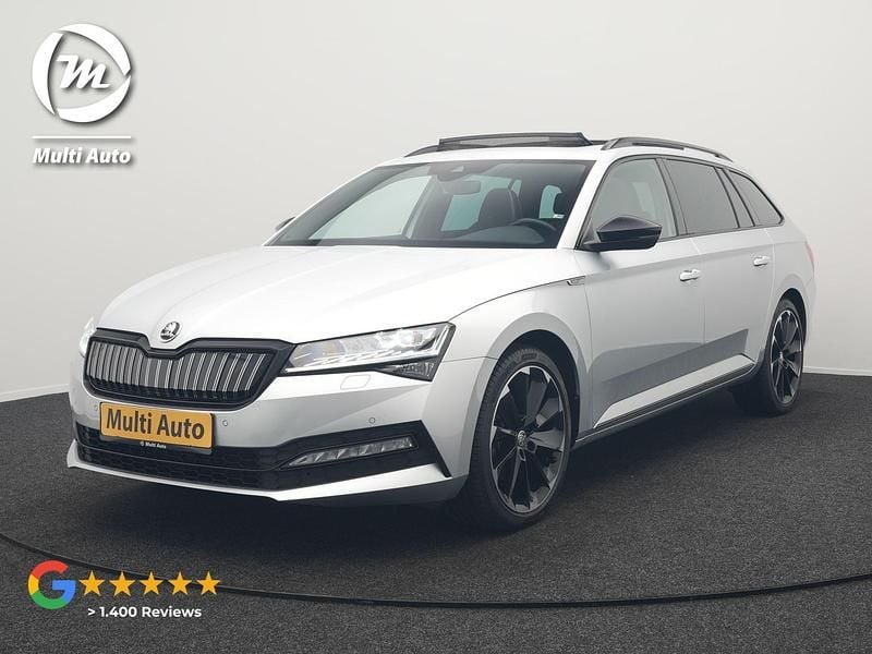 Zilver Gebruikt 2021 Skoda Superb SportLine Stationwagen | € 28.730 (Eerlijke prijs) - Afbeelding 1/4