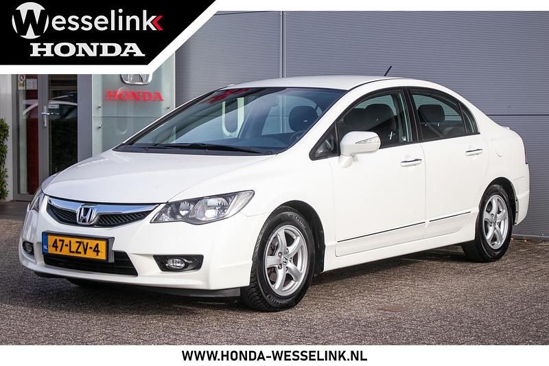 Wit Gebruikt 2010 Honda Civic Elegance Sedan | € 7.450 (Duur) - Afbeelding 1/4