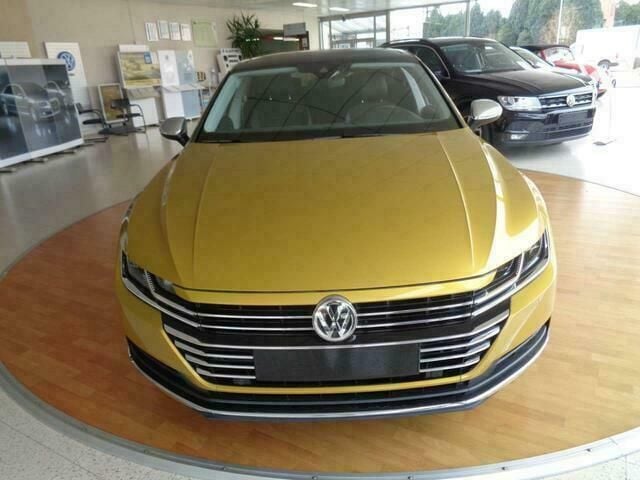 Zwart Gebruikt 2020 VW Arteon Elegance+ Sedan | € 39.500 (Duur) - Afbeelding 1/4