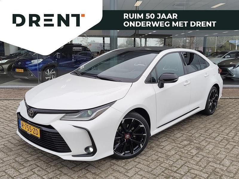 Wit Gebruikt 2023 Toyota Corolla Sport Sedan | € 24.395 (Goede deal) - Afbeelding 1/4